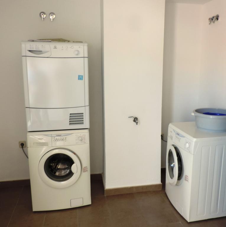 Apartamentos Dona Lucia Torremolinos Exteriör bild